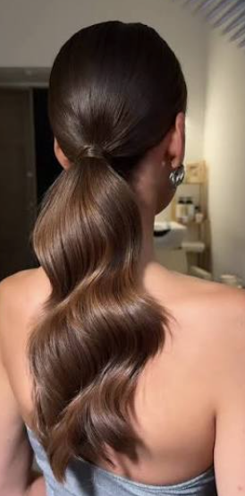 Winter Hairstyles for Long Hair: 20 Stunning Looks